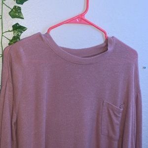 pink long sleeve crop top!!